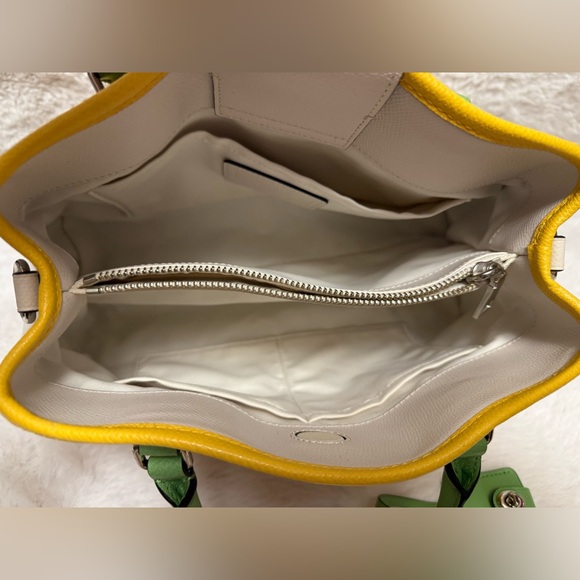 Vintage Coach Small Margot Carryall Yellow Leather Tote with Green Handles - Picture 11 of 16
